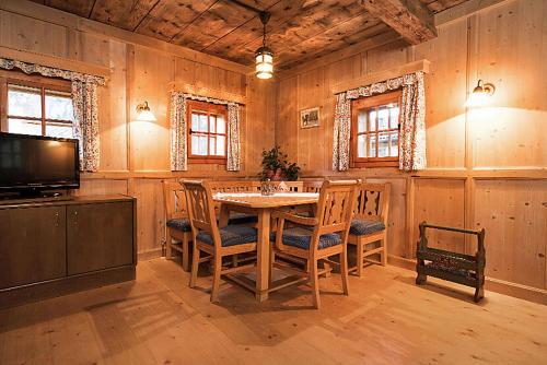 Szolgáltatások, Almliesl HUET-136 in Hüttschlag Szolgáltatások, Almliesl HUET-136 in Hüttschlag