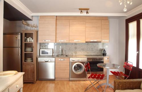 Apartamentos Alcoba de Baco in Barbastro Apartamentos Alcoba de Baco in Barbastro