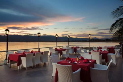 Balcony/terrace, Swiss-Belhotel Silae Palu in Palu Balcony/terrace, Swiss-Belhotel Silae Palu in Palu