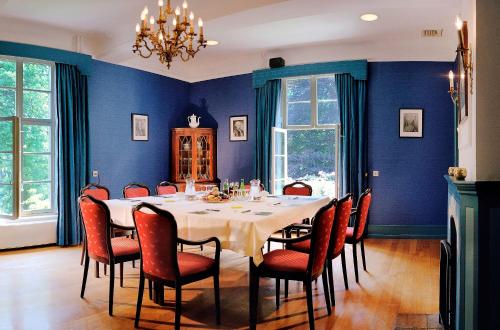 Salón de banquetes, Bilderberg Kasteel Vaalsbroek in Vaals Salón de banquetes, Bilderberg Kasteel Vaalsbroek in Vaals