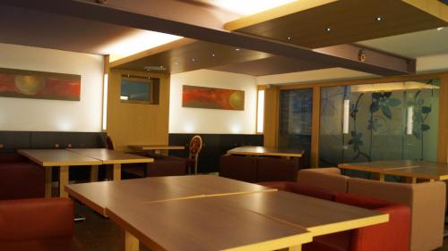 Банкетний зал, Hotel Olivier in Штрассе Банкетний зал, Hotel Olivier in Штрассе