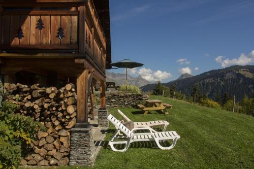 Reine des Aravis - chalet isole in Saint Nicolas La Chapelle Reine des Aravis - chalet isole in Saint Nicolas La Chapelle