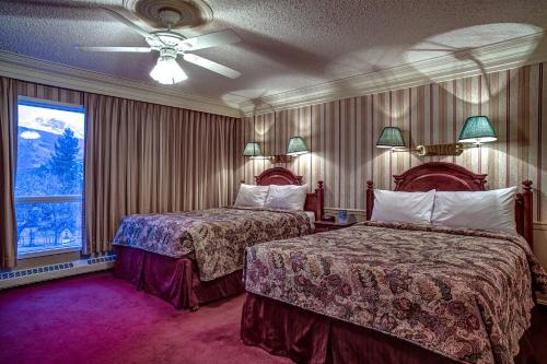 Athabasca Hotel in Jasper (AB) Athabasca Hotel in Jasper (AB)