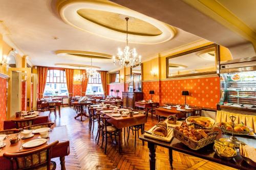 Їжа та напої, Avenue Hotel by F-Hotels in Бланкенберге Їжа та напої, Avenue Hotel by F-Hotels in Бланкенберге