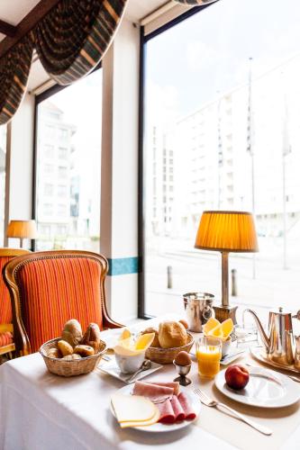 Makanan dan Minuman, Malecot Hotel by F-Hotels in Blankenberge Makanan dan Minuman, Malecot Hotel by F-Hotels in Blankenberge