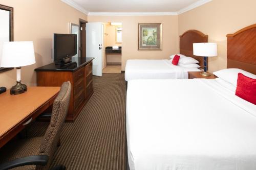 This photo about Maingate Kissimmee Hotel shared on HyHotel.com