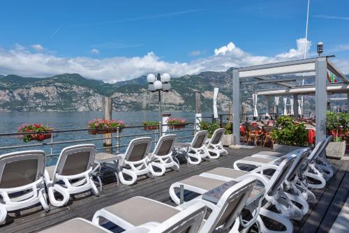 balkon/terras, Hotel Malcesine in Verona balkon/terras, Hotel Malcesine in Verona