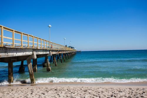 Beach, Ocean Reef Hotel in Oakland Park Beach, Ocean Reef Hotel in Oakland Park