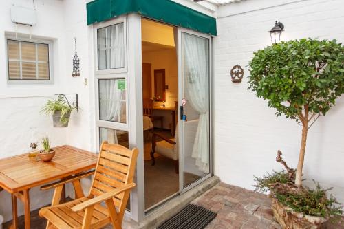 Terraza/balcón, Raw Karoo Guest House in Oudtshoorn Terraza/balcón, Raw Karoo Guest House in Oudtshoorn