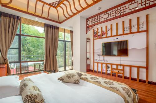 This photo about Longting Hotel Yangshuo shared on HyHotel.com