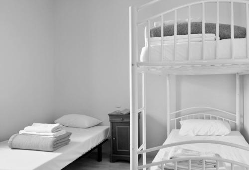 This photo about L'Auberge du Pelerin et du Voyageur shared on HyHotel.com