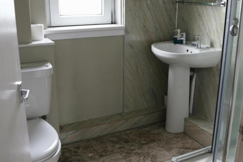 This photo about Balfron Loan Apartment shared on HyHotel.com