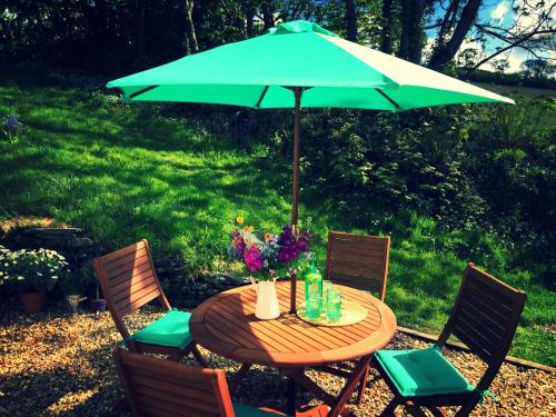 tuin, Great Lilly Cottage in Goodleigh tuin, Great Lilly Cottage in Goodleigh