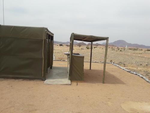 Ducha, Neuhof Portion 2 Campsite in Maltahohe Ducha, Neuhof Portion 2 Campsite in Maltahohe
