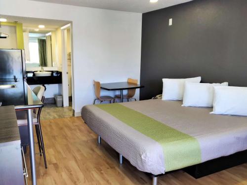 مرافق, Motel 6 Fresno, CA - Yosemite Hwy in فريسنو مرافق, Motel 6 Fresno, CA - Yosemite Hwy in فريسنو