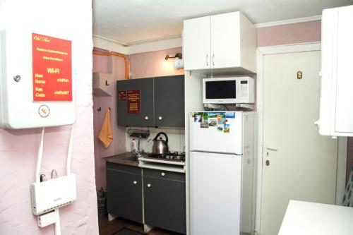 Old Flat Guest House Na Zhukovskogo in Saint Petersburg Old Flat Guest House Na Zhukovskogo in Saint Petersburg