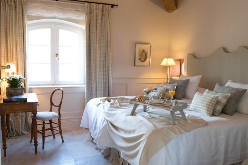 This photo about La Casa de los Tomillares shared on HyHotel.com