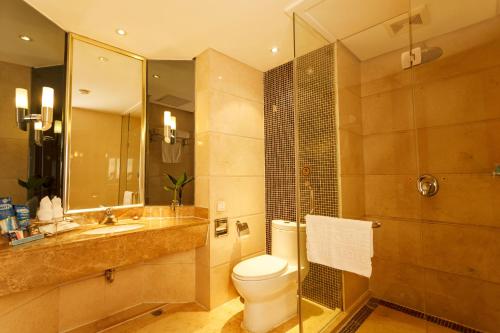 This photo about Chenzhou Dinghe Hotel shared on HyHotel.com
