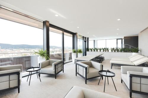 شرفة/ تراس, Hotel Sopron in سوبرون شرفة/ تراس, Hotel Sopron in سوبرون