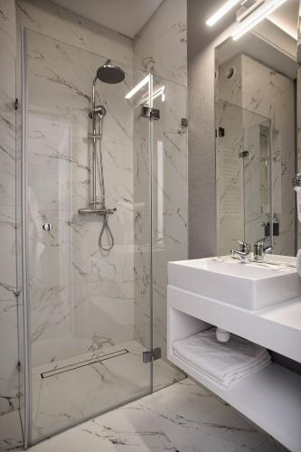 This photo about Basniowa shared on HyHotel.com