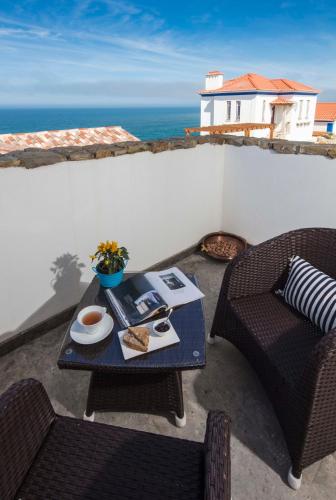 Chalet O Amorzinho Sintra Praia in โคลาเรส Chalet O Amorzinho Sintra Praia in โคลาเรส