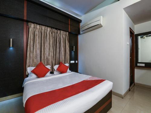 Hotel OYO 12681 Blue Moon Inn