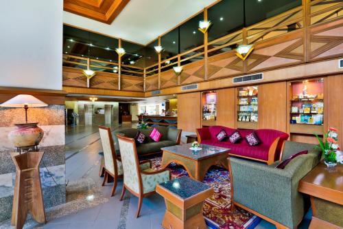 Lobby, Charoen Hotel in Udon Thani Lobby, Charoen Hotel in Udon Thani