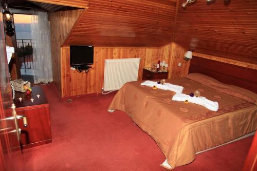 This photo about Tasia Mountain Hotel shared on HyHotel.com