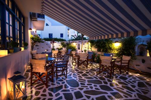 Instalaciones, Dilion in Paros Instalaciones, Dilion in Paros