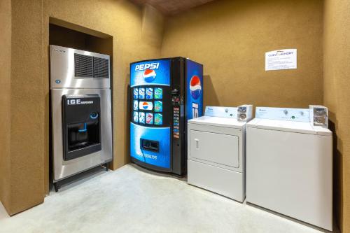 設施, 侯斯頓霍比機場貝蒙特套房酒店 (Baymont Inn & Suites Houston Hobby Airport) in 南休斯頓 設施, 侯斯頓霍比機場貝蒙特套房酒店 (Baymont Inn & Suites Houston Hobby Airport) in 南休斯頓