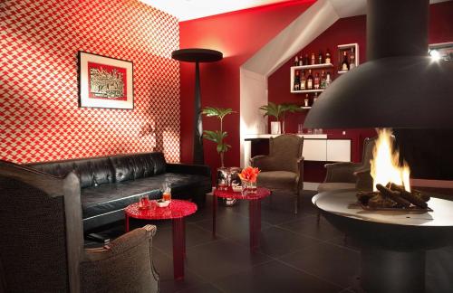 This photo about Hotel Opera Opal shared on HyHotel.com