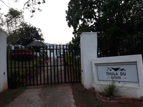 Thula Du Estate - one bed apartment in Mbabane Thula Du Estate - one bed apartment in Mbabane