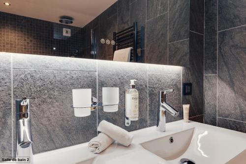 This photo about Hotel Avancher shared on HyHotel.com