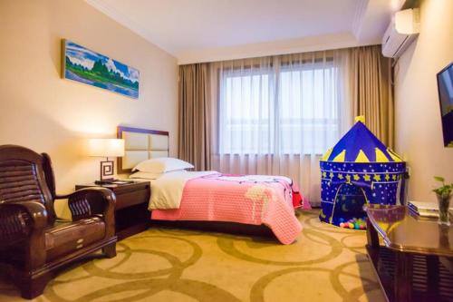 This photo about Days Inn Frontier Yangshuo shared on HyHotel.com