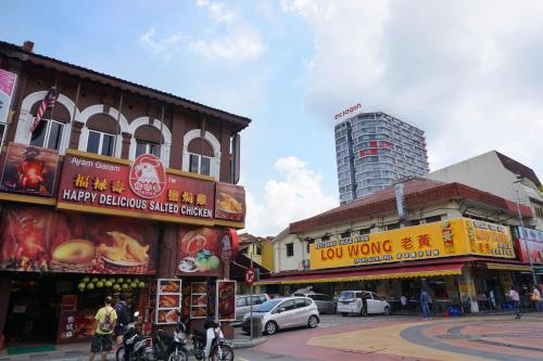 PM Octagon Suites And Apartment near Restoran Cowan Street Ayam Tauge & Koitiau PM Octagon Suites And Apartment near Restoran Cowan Street Ayam Tauge & Koitiau
