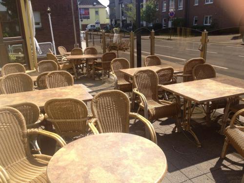 balkon/terras, Hotel Flora in Dormagen balkon/terras, Hotel Flora in Dormagen