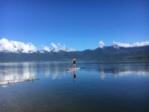 Eka's Bungalows in Maninjau Eka's Bungalows in Maninjau