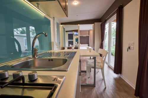 Villaggio Turistico Lugana Marina in Sirmione Villaggio Turistico Lugana Marina in Sirmione