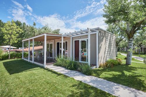 Villaggio Turistico Lugana Marina in سيرموني Villaggio Turistico Lugana Marina in سيرموني