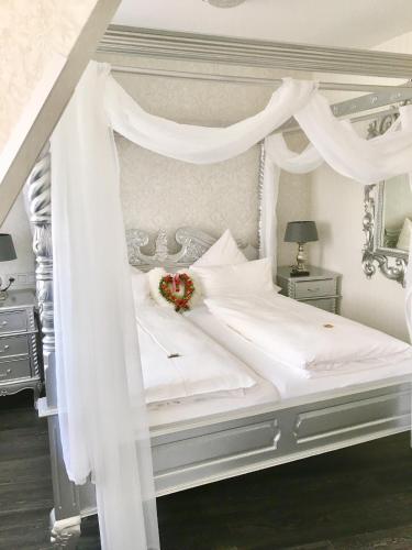 Boutiquehotel Villa Rosenhof in Badenweiler Boutiquehotel Villa Rosenhof in Badenweiler