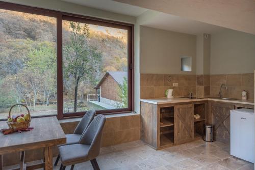 Apricot Aghveran Resort in Arzakan Apricot Aghveran Resort in Arzakan