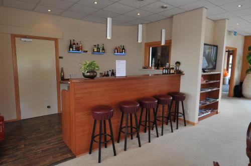 Pub/salon, Zorn Hotel Duinlust in Noordwijk Pub/salon, Zorn Hotel Duinlust in Noordwijk
