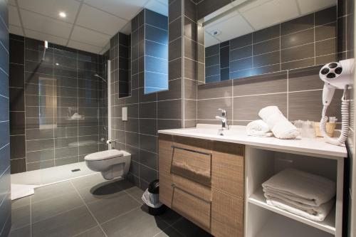 This photo about Logis du Commerce shared on HyHotel.com