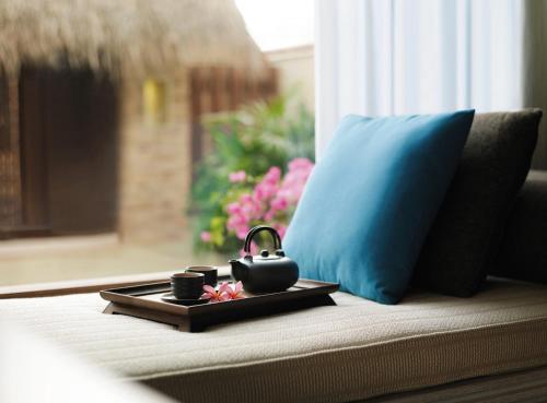 This photo about Shangri-La's Villingili Resort and Spa, Maldives shared on HyHotel.com