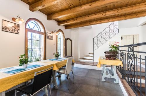 gedeelde lounge/tv-ruimte, LA LOGGETTA affittacamere in Bassano Del Grappa gedeelde lounge/tv-ruimte, LA LOGGETTA affittacamere in Bassano Del Grappa