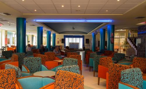 Bar/lounge, Hotel Tropic in Benidorm - Costa Blanca Bar/lounge, Hotel Tropic in Benidorm - Costa Blanca