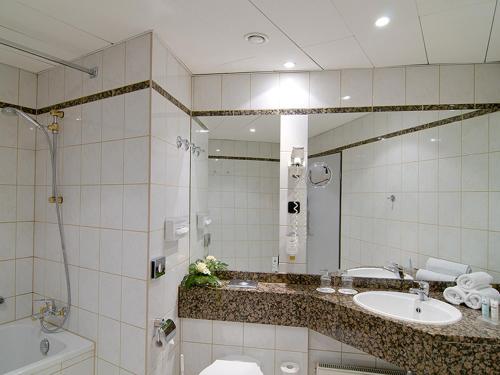 This photo about ACHAT Hotel Bochum Dortmund shared on HyHotel.com