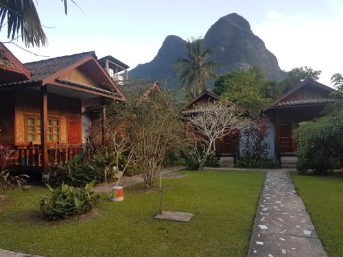 parveke/terassi, Lattanavongsa guesthouse and Bungalows in Muang Ngoy parveke/terassi, Lattanavongsa guesthouse and Bungalows in Muang Ngoy
