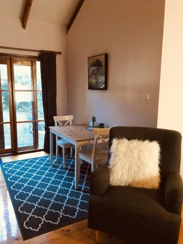 Glenview Retreat in Emerald Glenview Retreat in Emerald