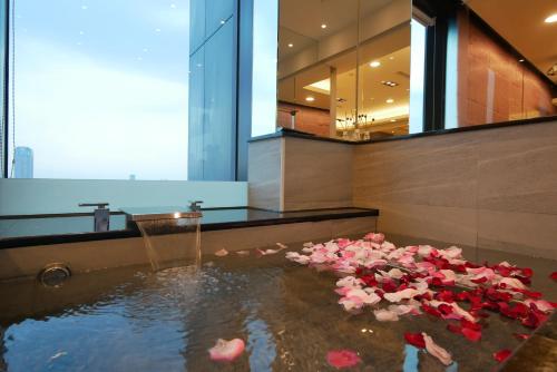 Facilities, Kaohsiung 85 Building Sam's house in Kaohsiung Facilities, Kaohsiung 85 Building Sam's house in Kaohsiung